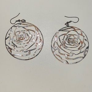Flower hoops